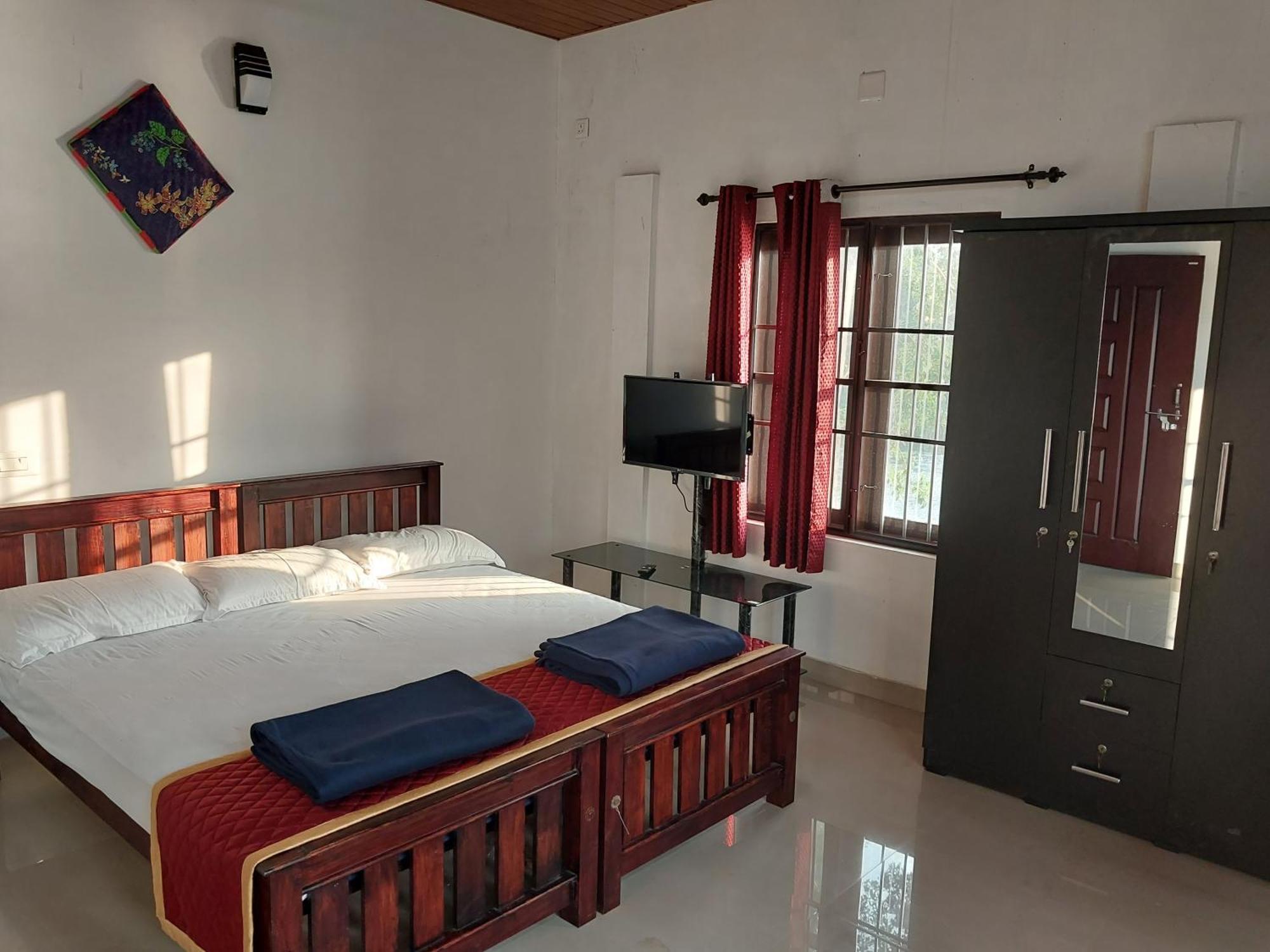 Stayberries River Rock Villa Athirapilly Kizhake Chālakudi Exterior photo