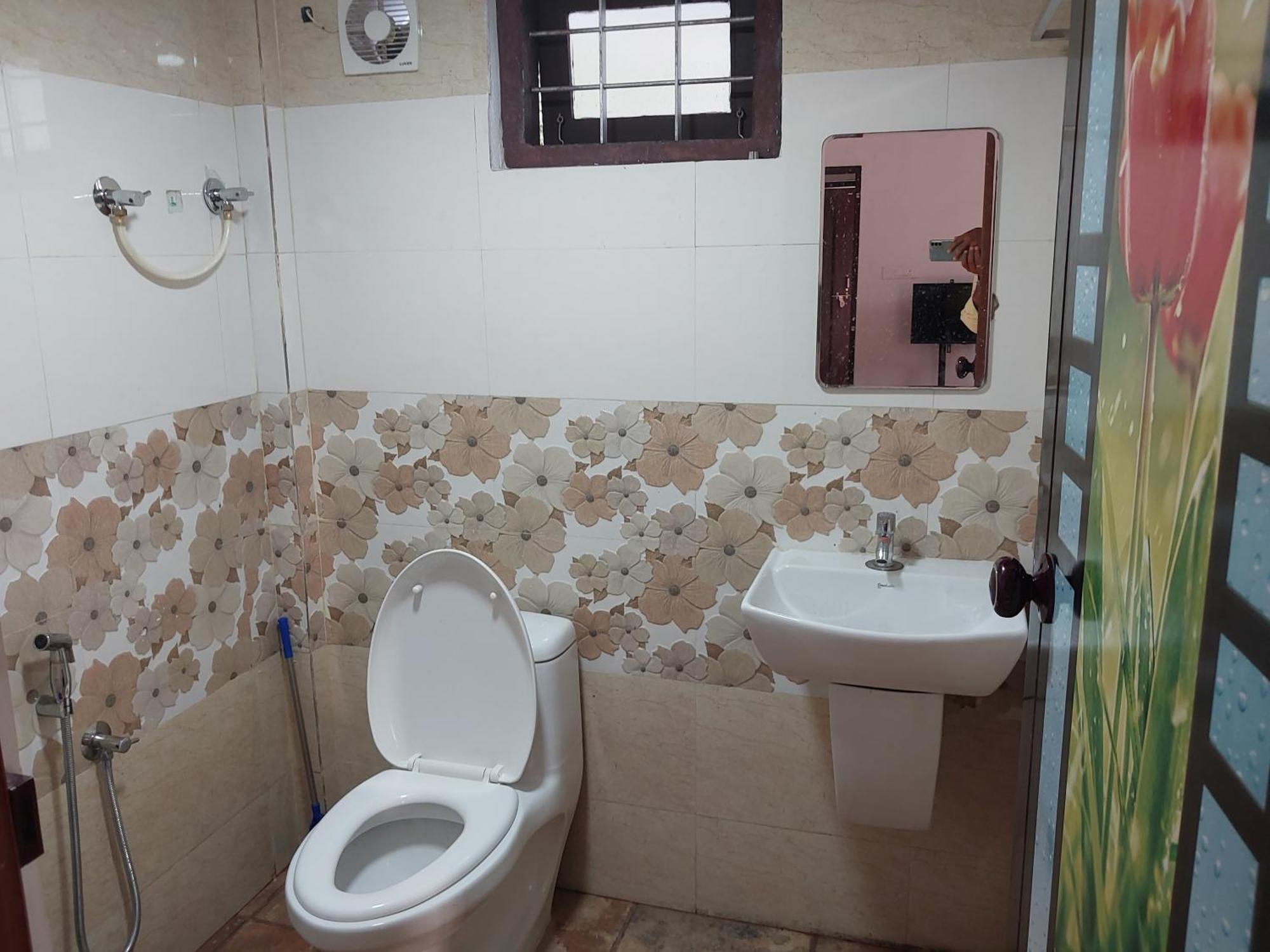 Stayberries River Rock Villa Athirapilly Kizhake Chālakudi Exterior photo